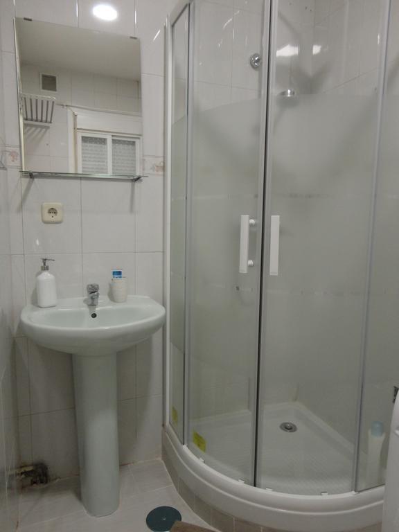 Cuatro Camino Apartment With Elevator Madrid Exterior photo